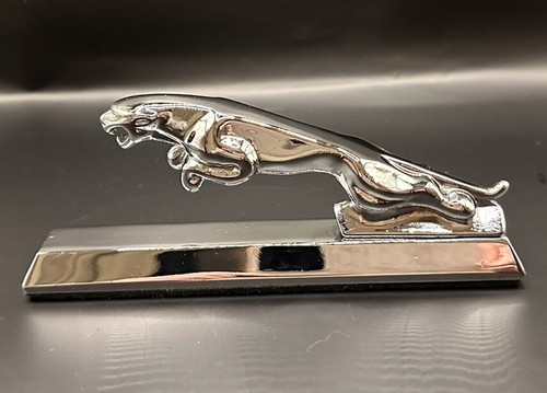 Vintage automobile jaguar auto - vintage,